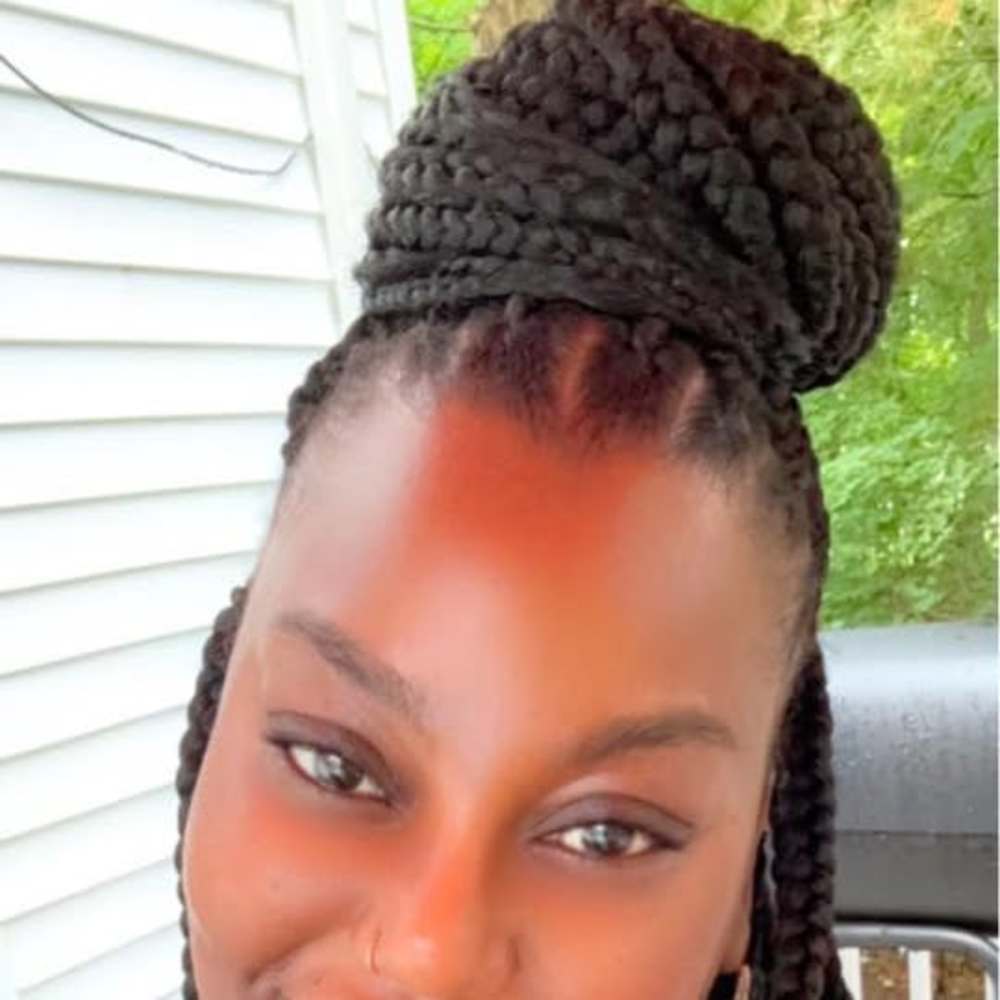 Meet your Posher, Ashly